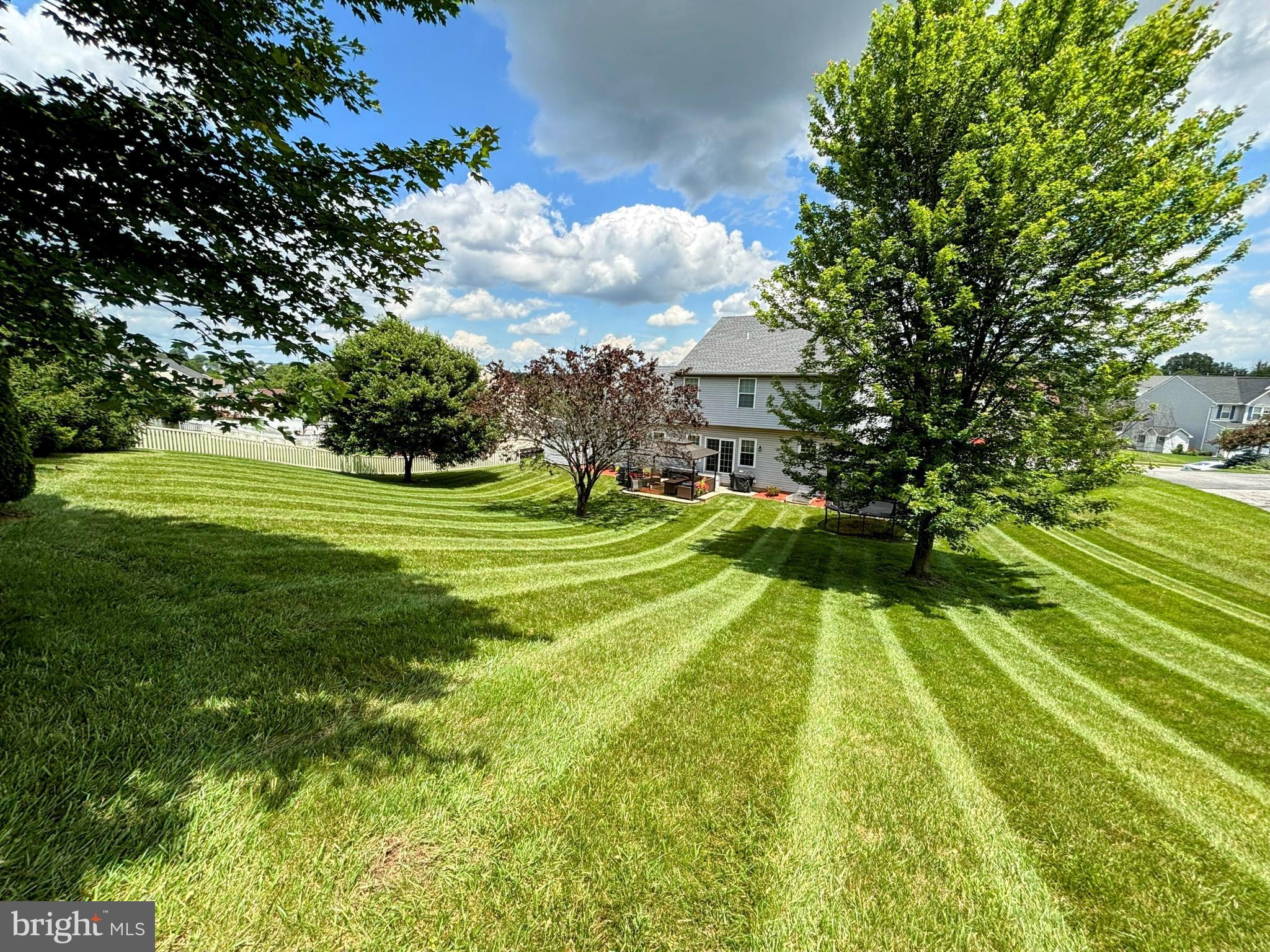 1280 CRANBERRY LANE W