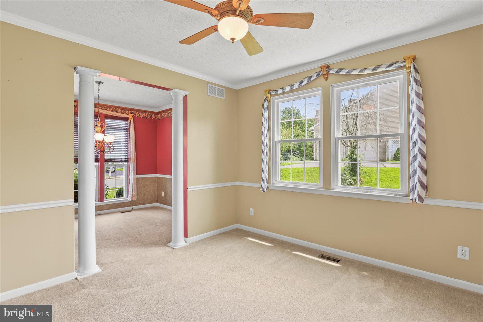 1280 CRANBERRY LANE W