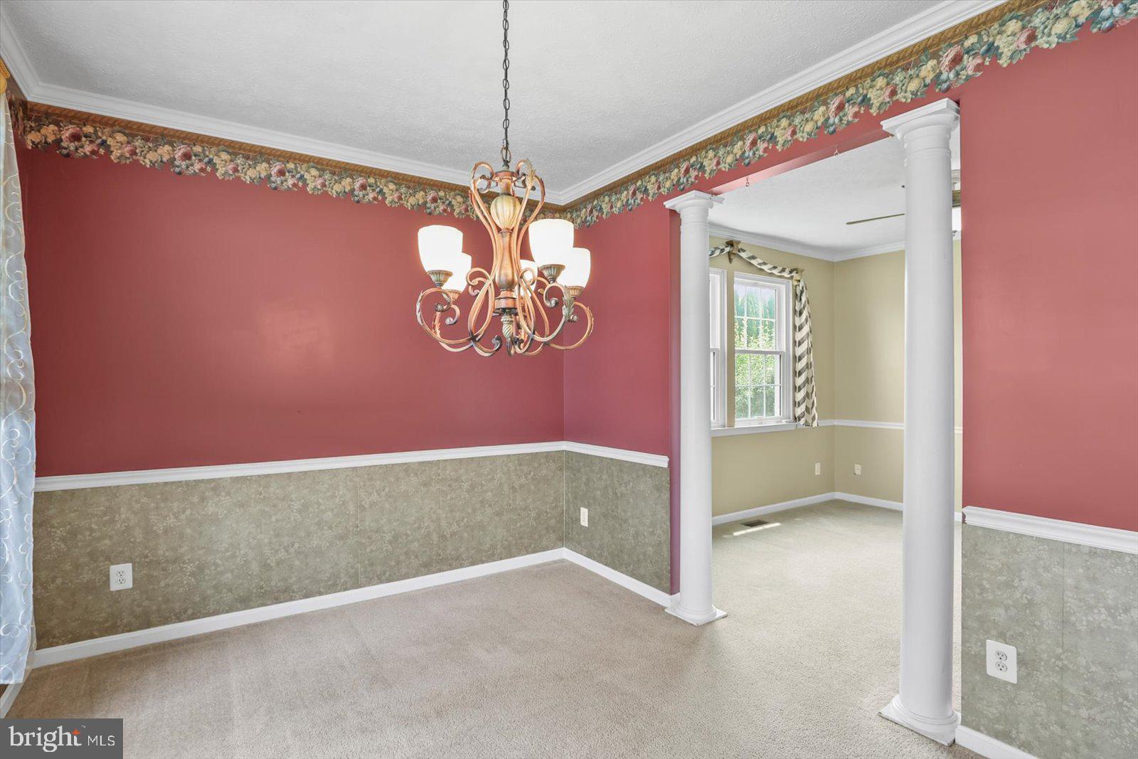 1280 CRANBERRY LANE W