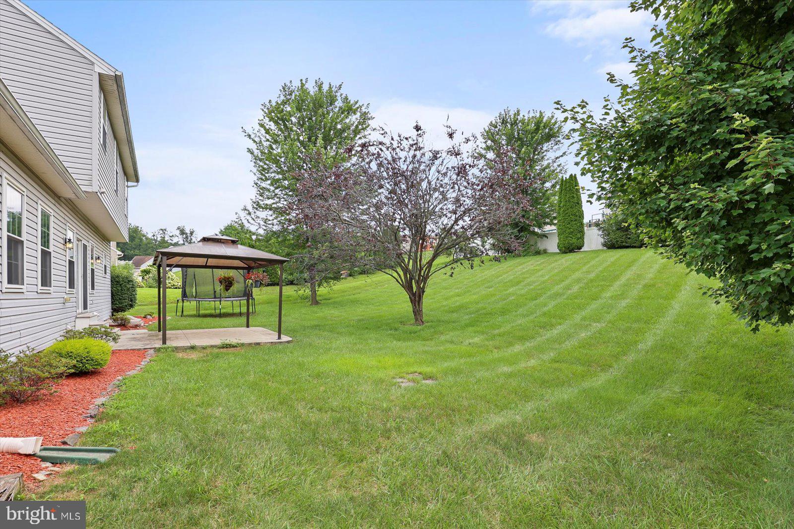 1280 CRANBERRY LANE W