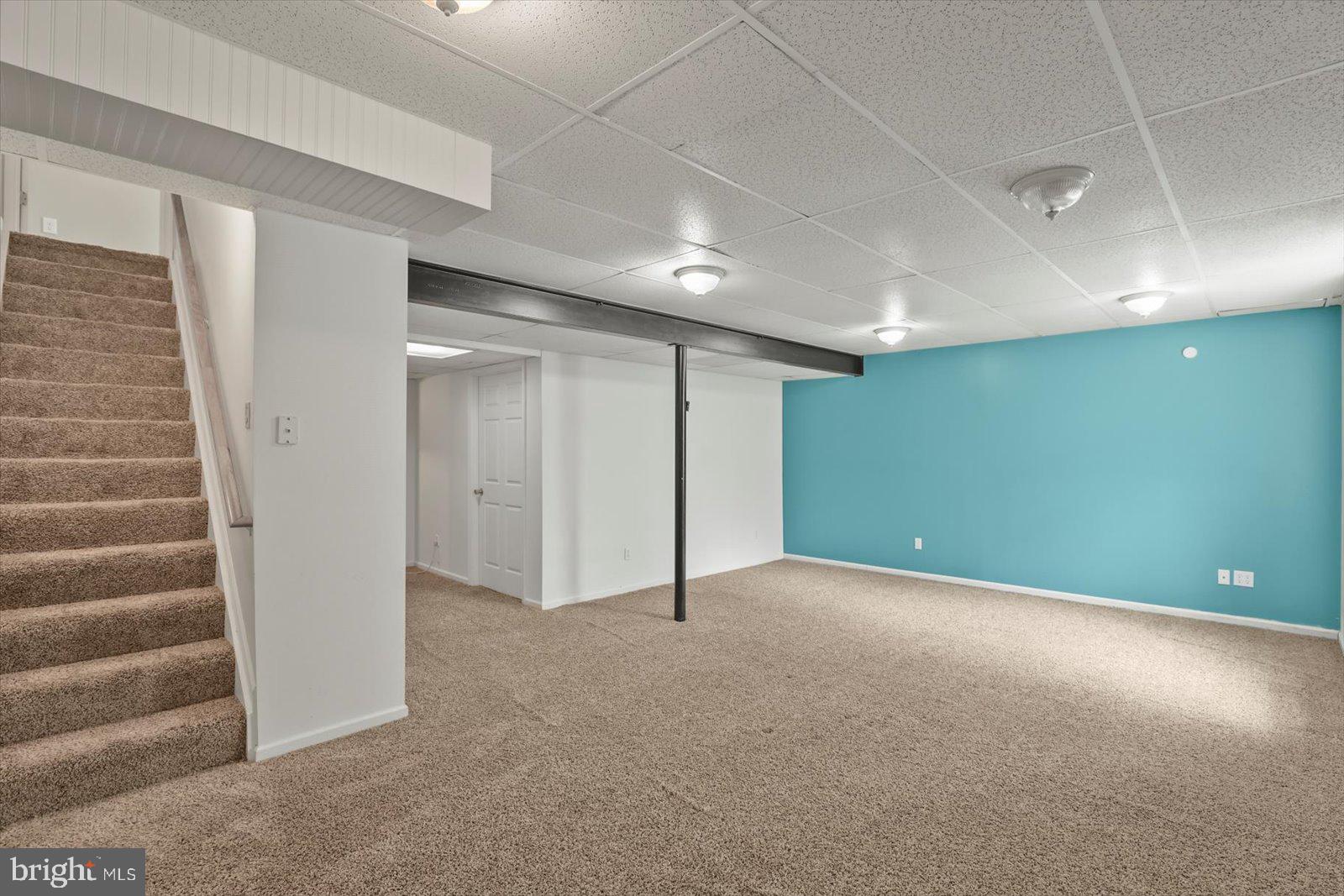 1280 CRANBERRY LANE W