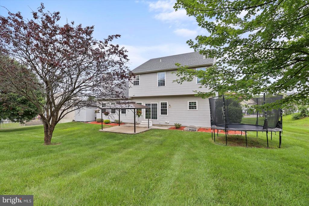 1280 CRANBERRY LANE W