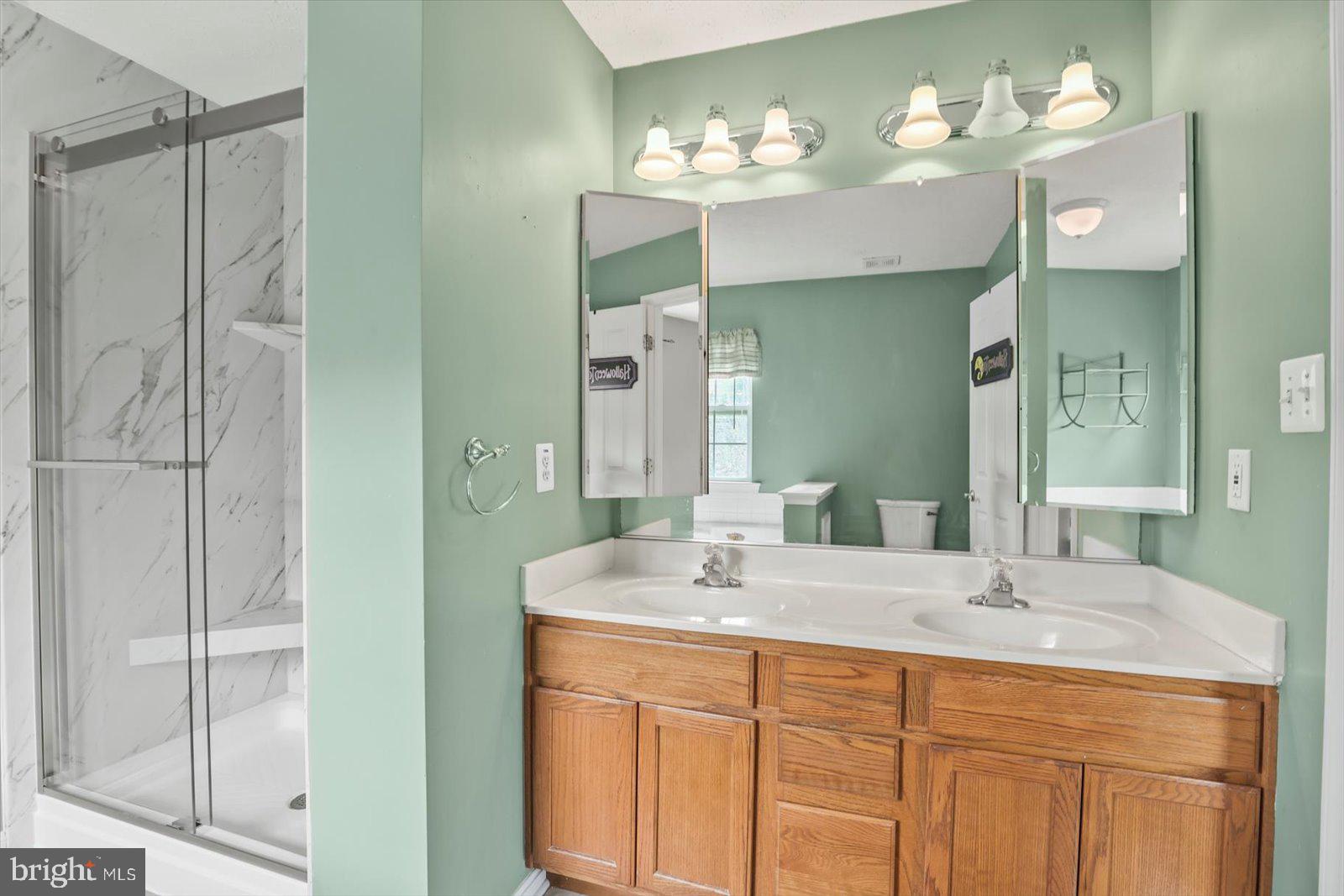 1280 CRANBERRY LANE W