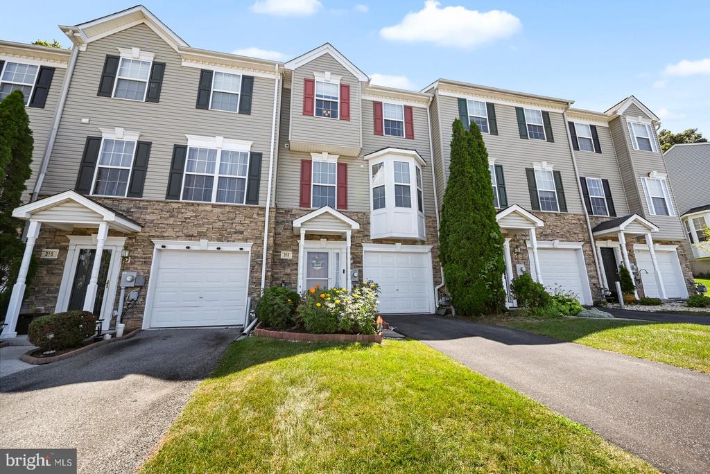 318 BRUAW DRIVE