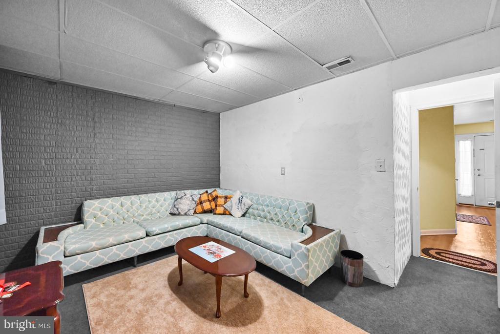 318 BRUAW DRIVE