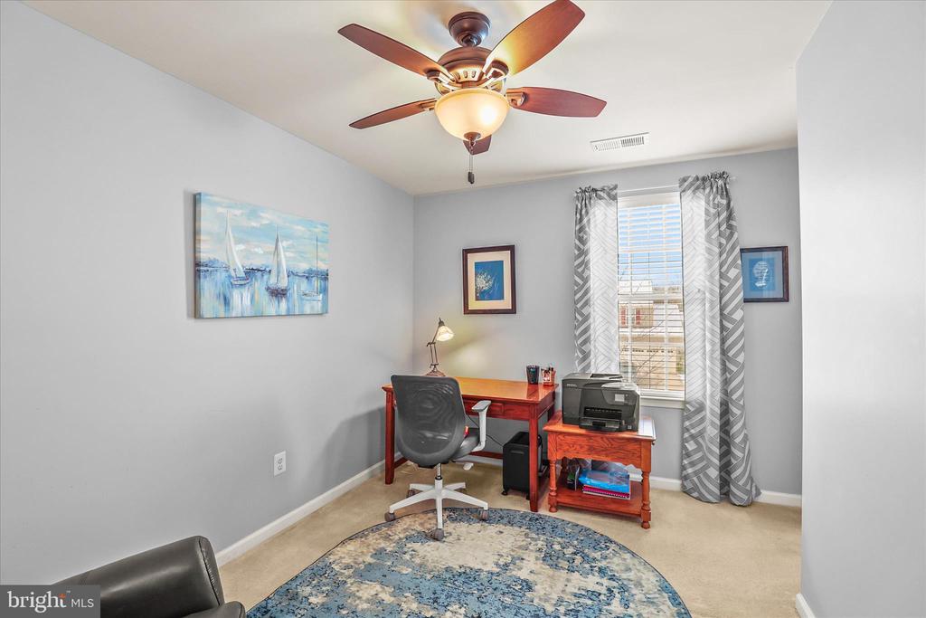 17355 RUSSETT FARM DRIVE