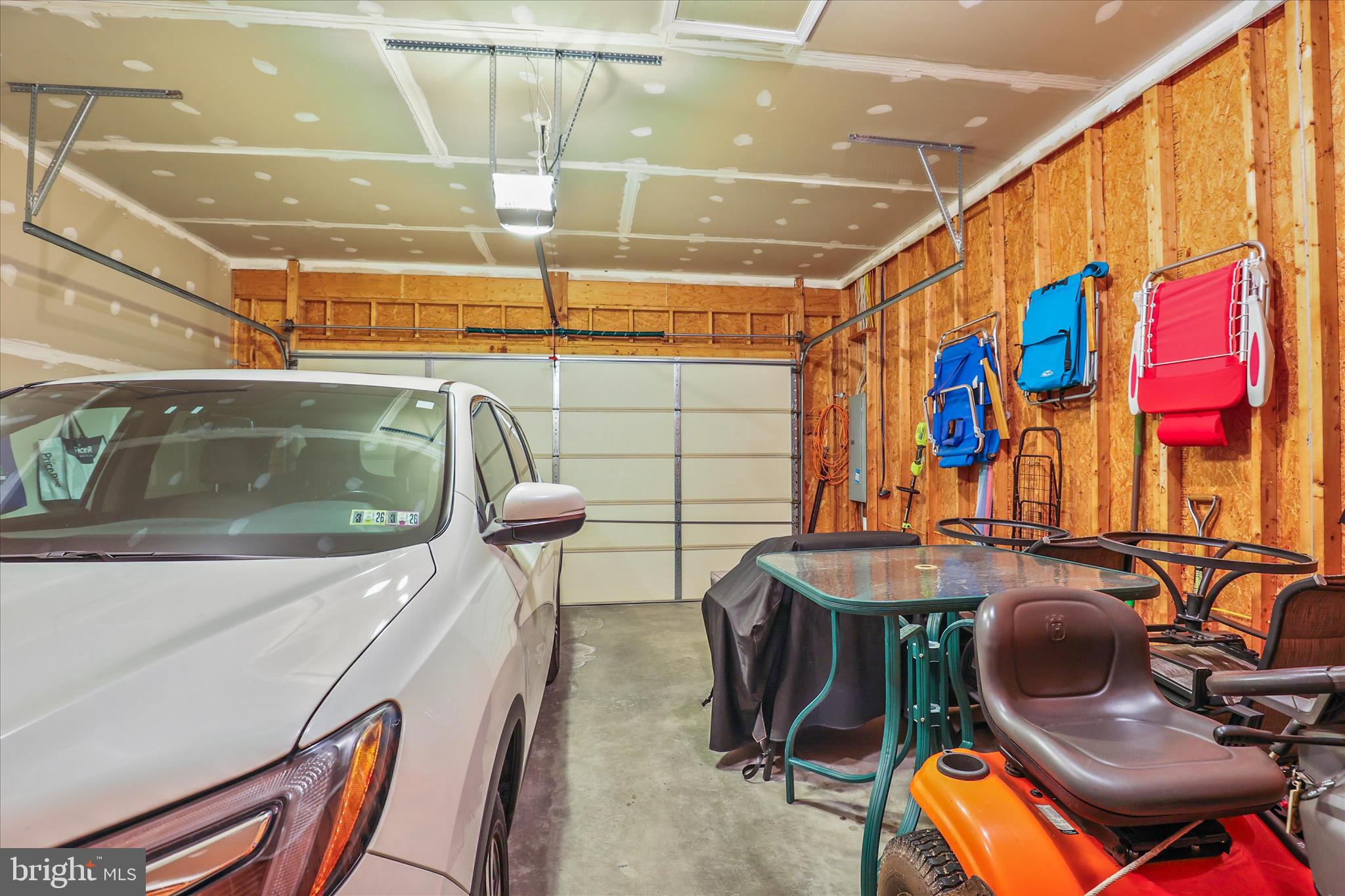 17355 RUSSETT FARM DRIVE