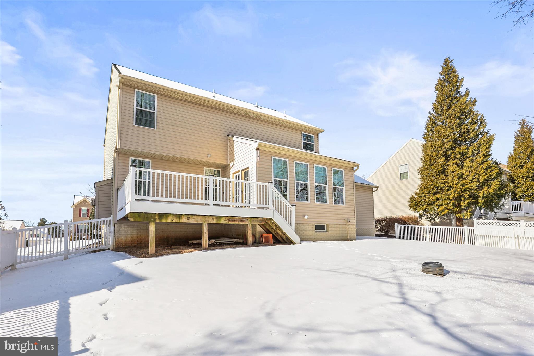 17355 RUSSETT FARM DRIVE