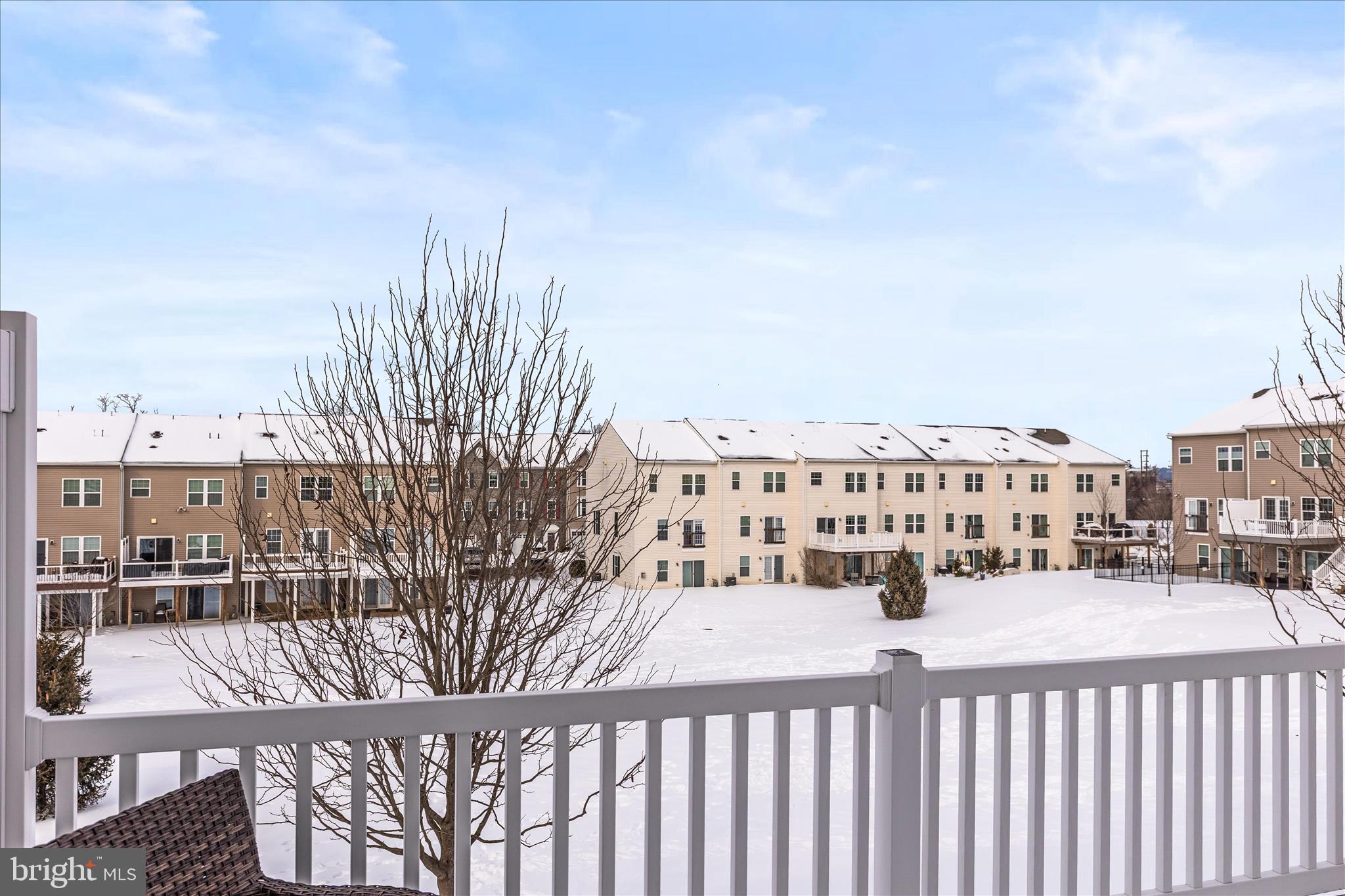 1265 ELDERSLIE LANE