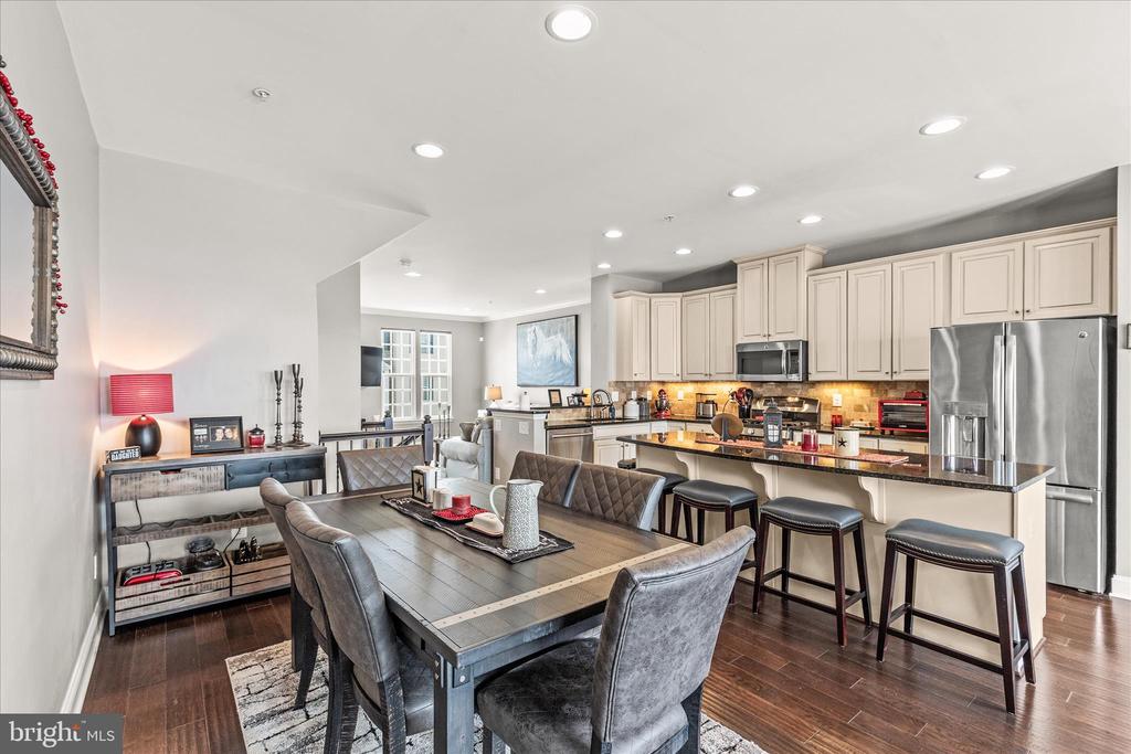 1265 ELDERSLIE LANE