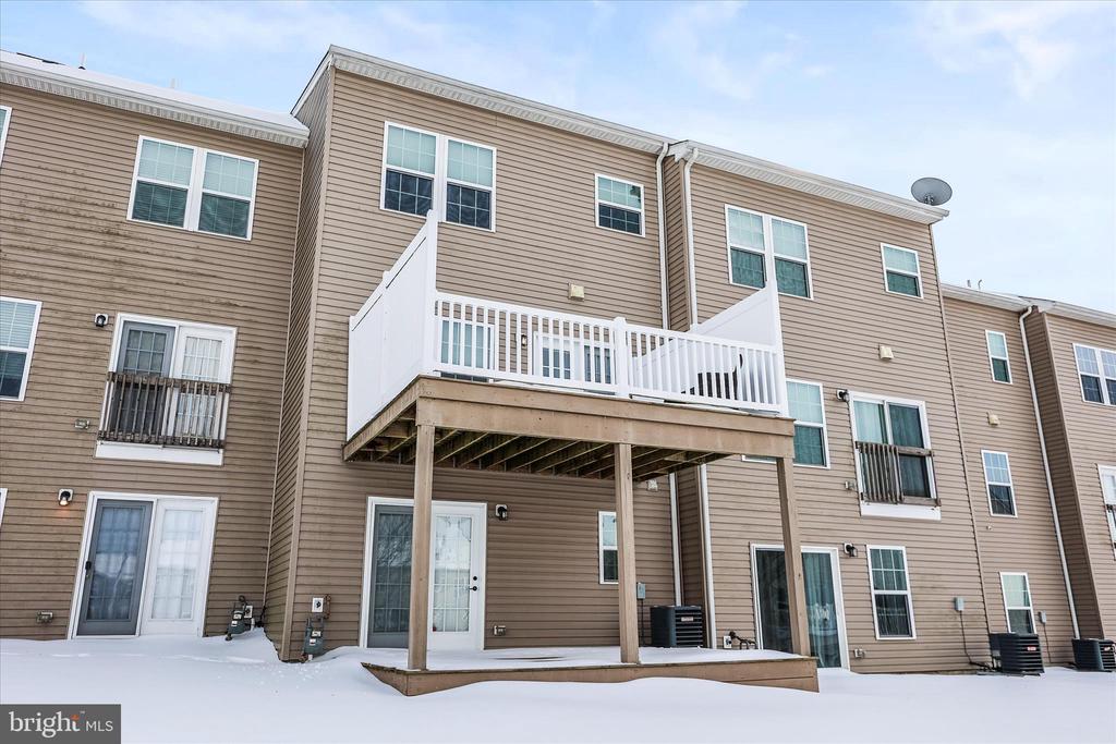 1265 ELDERSLIE LANE