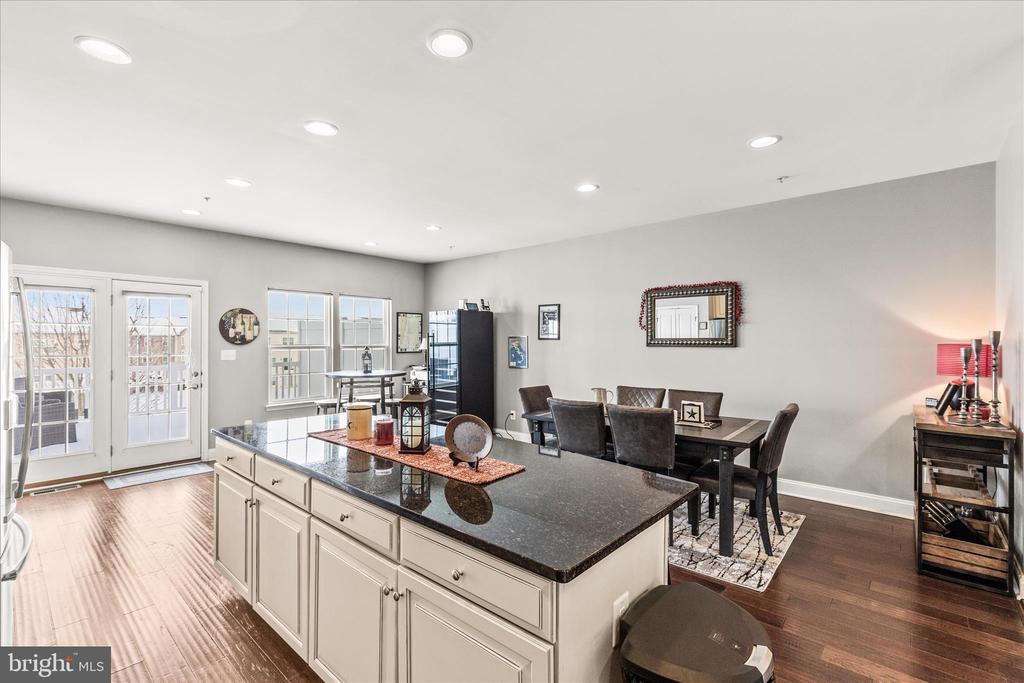 1265 ELDERSLIE LANE