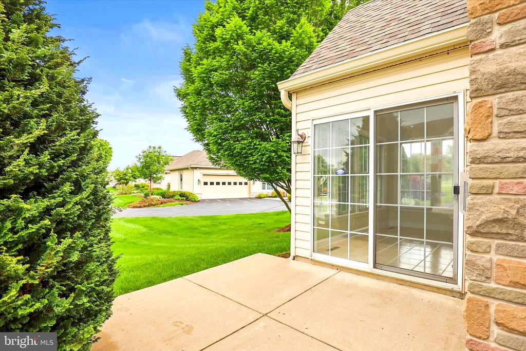 1101 TURNBERRY LANE