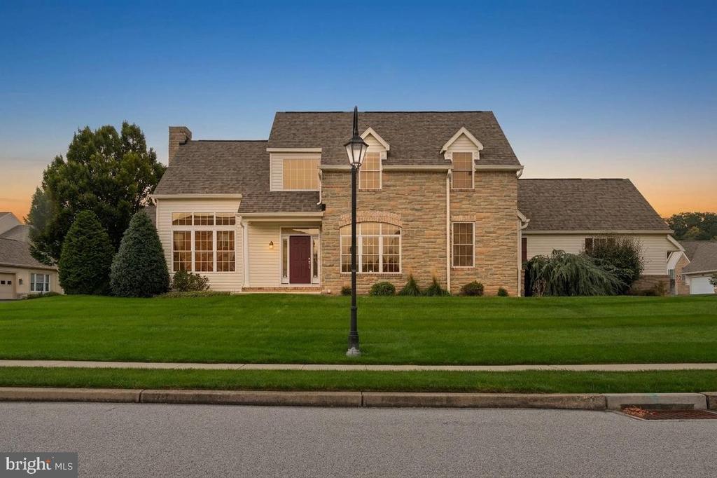 1101 TURNBERRY LANE
