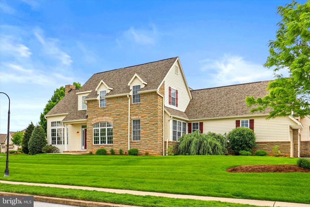 1101 TURNBERRY LANE