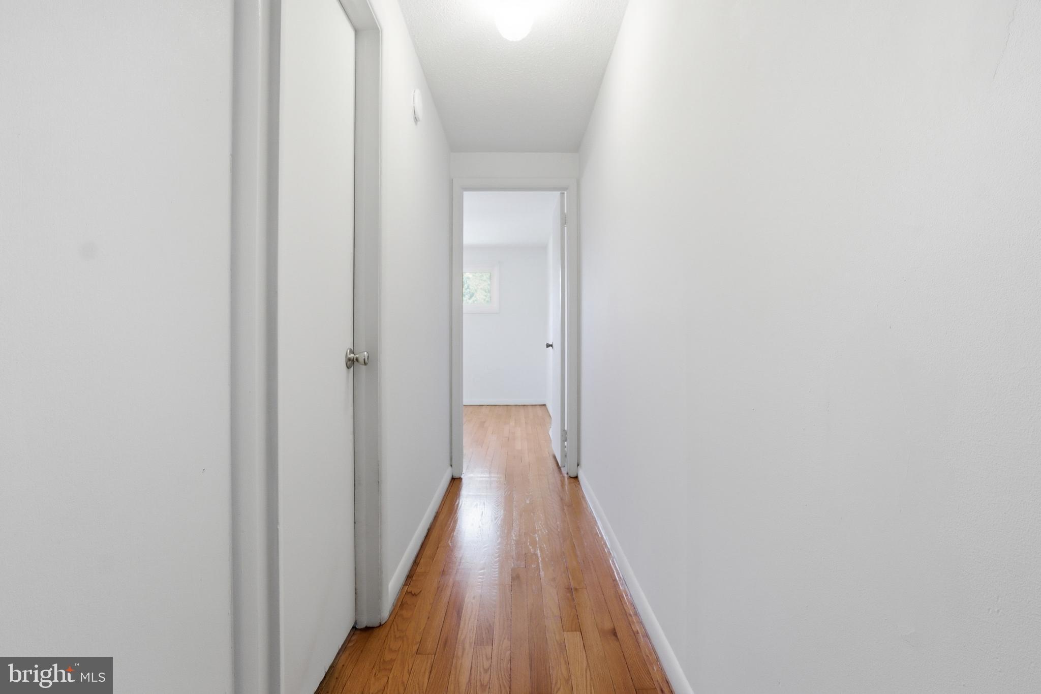 2060 SANDALWOOD COURT