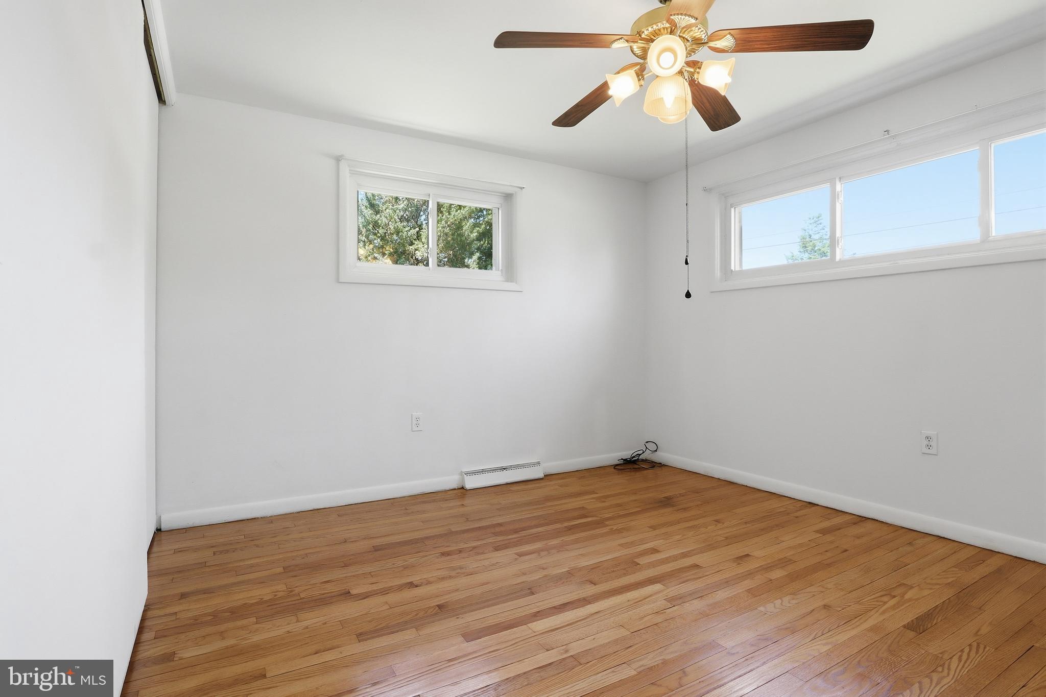 2060 SANDALWOOD COURT