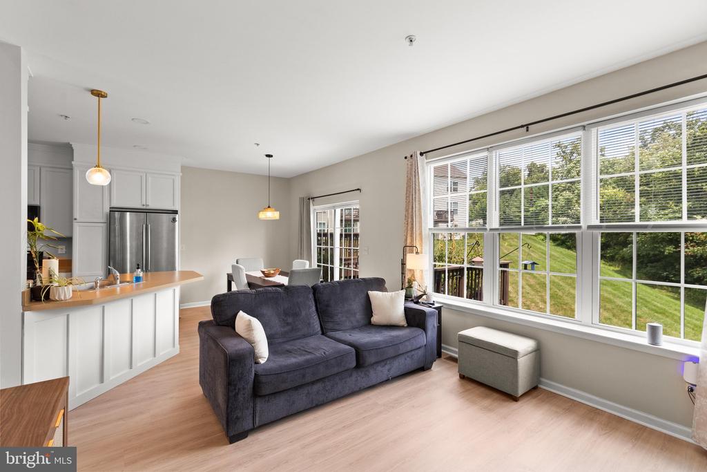 2234 LIVE OAK LANE Unit: 2234