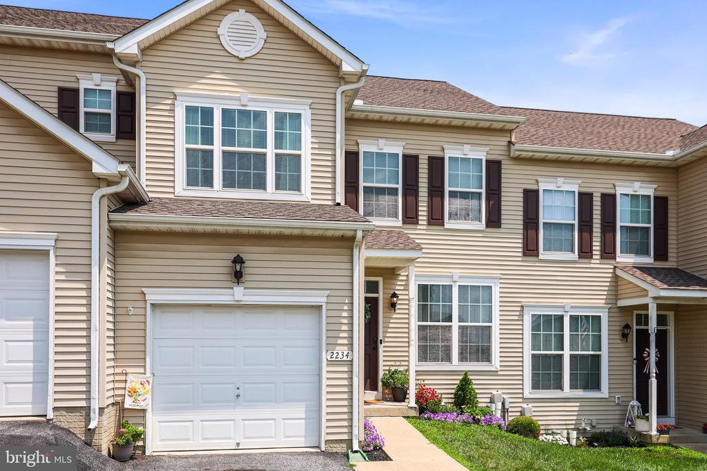 2234 LIVE OAK LANE Unit: 2234