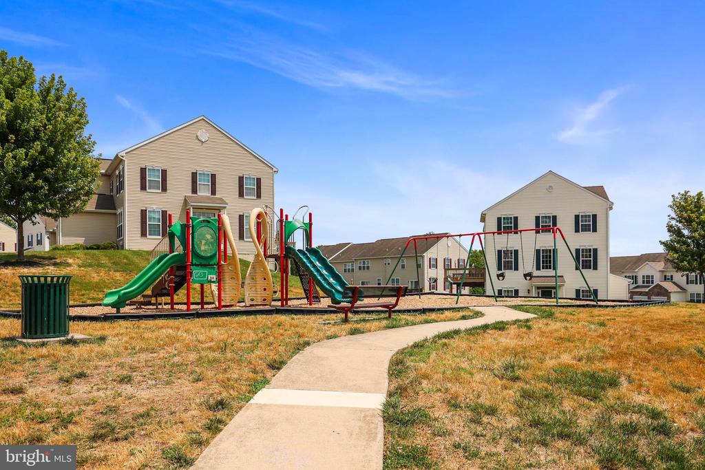 2234 LIVE OAK LANE Unit: 2234