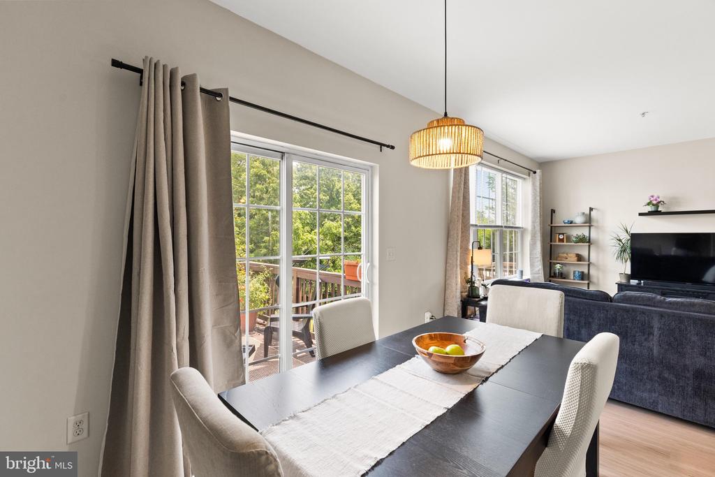 2234 LIVE OAK LANE Unit: 2234