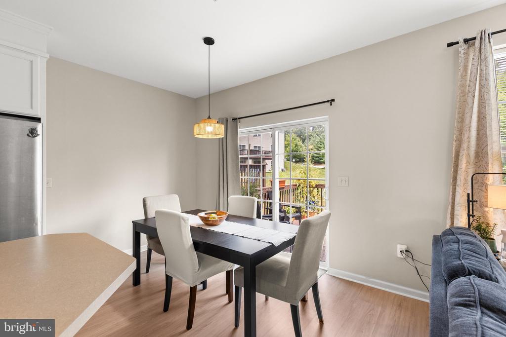 2234 LIVE OAK LANE Unit: 2234