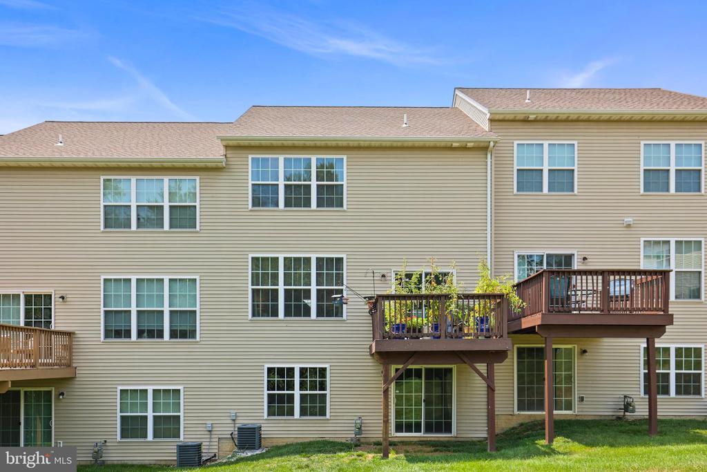 2234 LIVE OAK LANE Unit: 2234