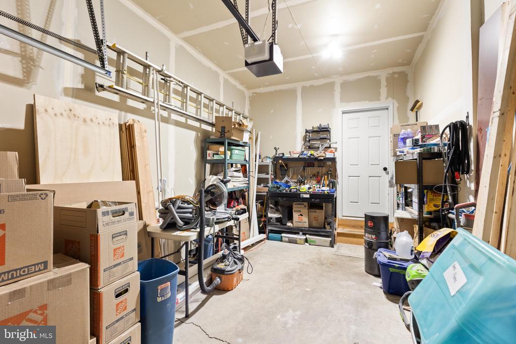 2234 LIVE OAK LANE Unit: 2234