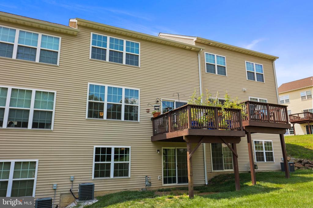2234 LIVE OAK LANE Unit: 2234