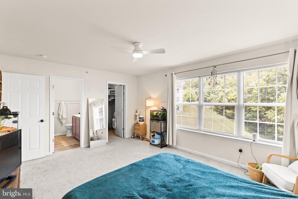 2234 LIVE OAK LANE Unit: 2234