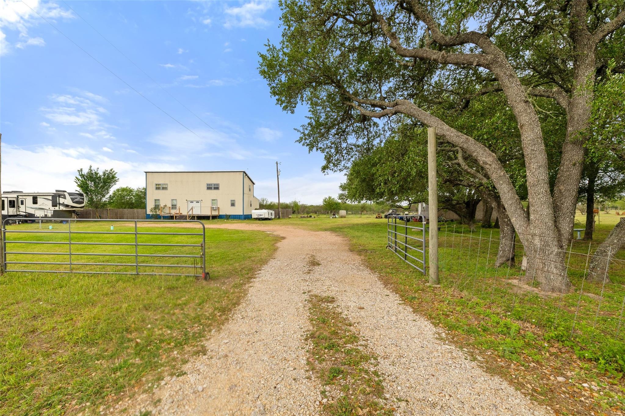 3210 County Road 226