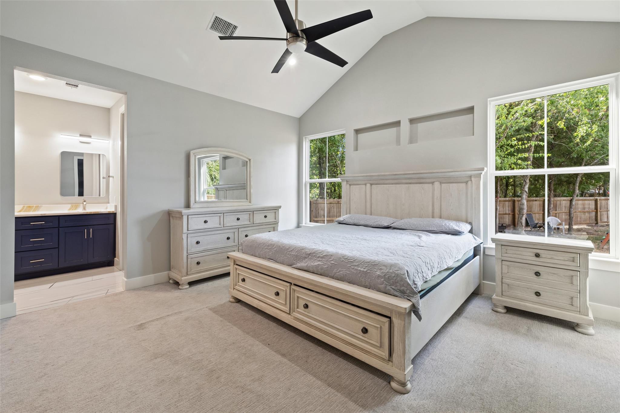 105 Laumaia LN