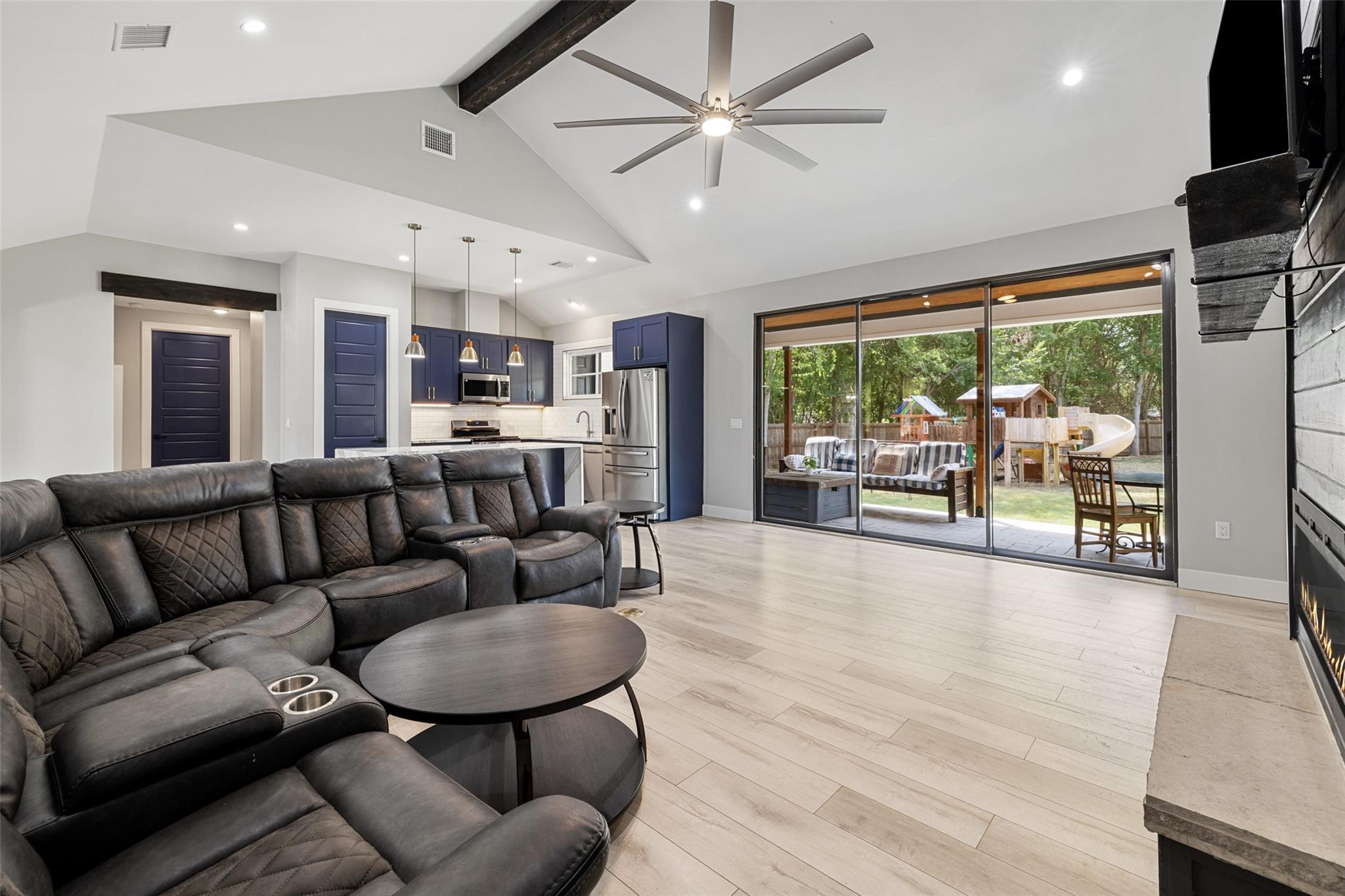 105 Laumaia LN