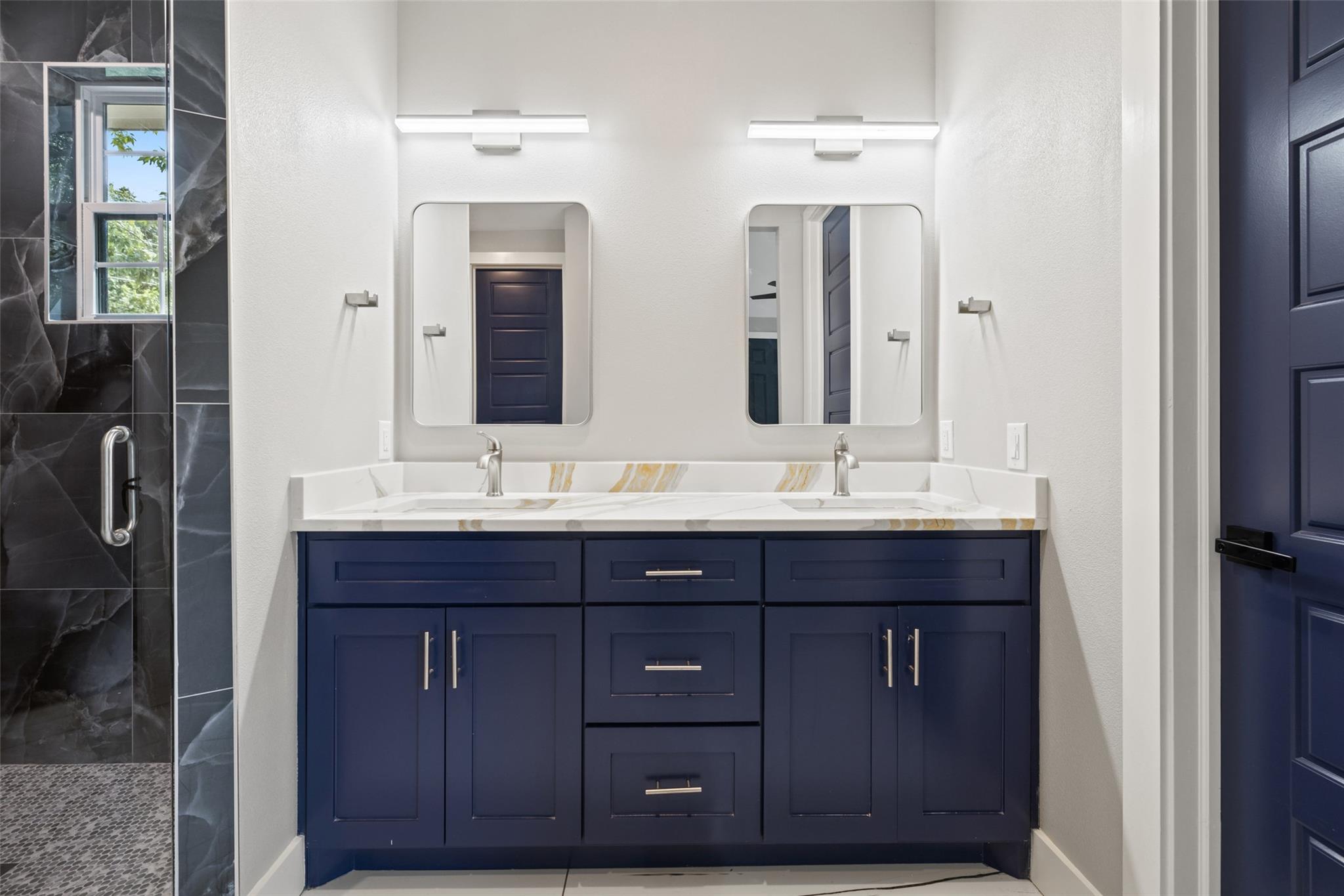 105 Laumaia LN