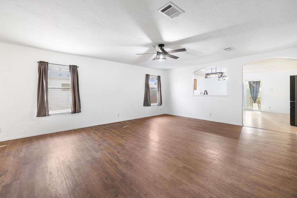 222 Bryant DR