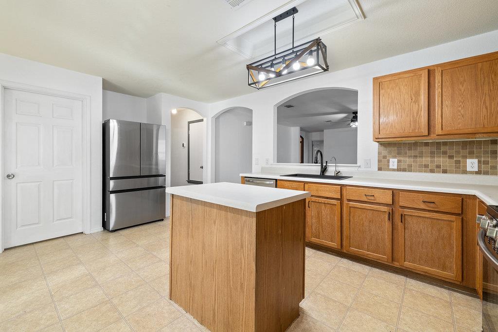 222 Bryant DR