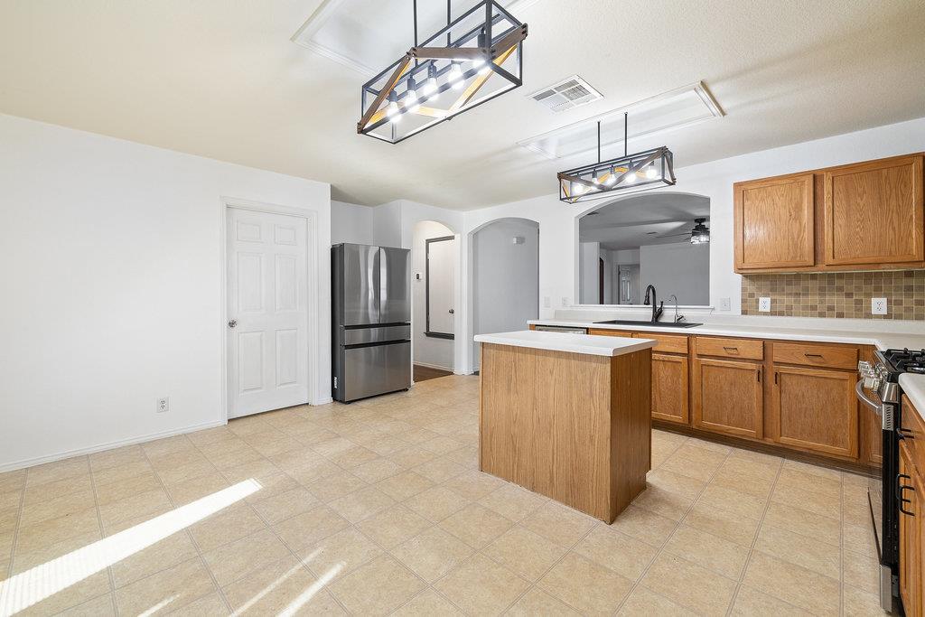 222 Bryant DR