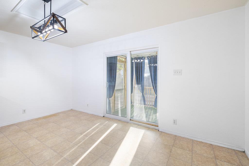 222 Bryant DR