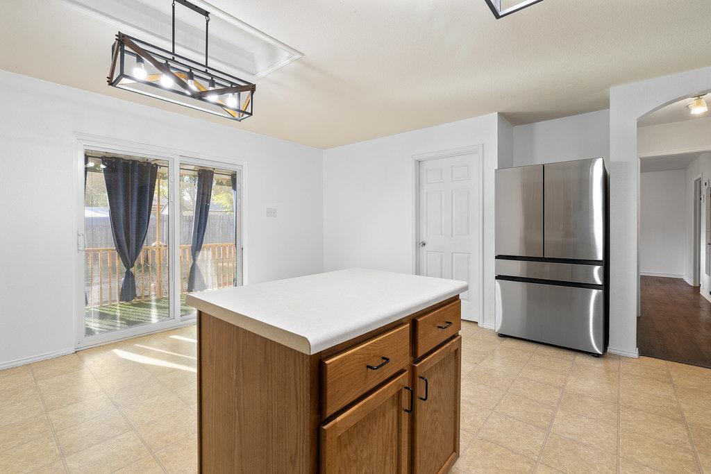 222 Bryant DR