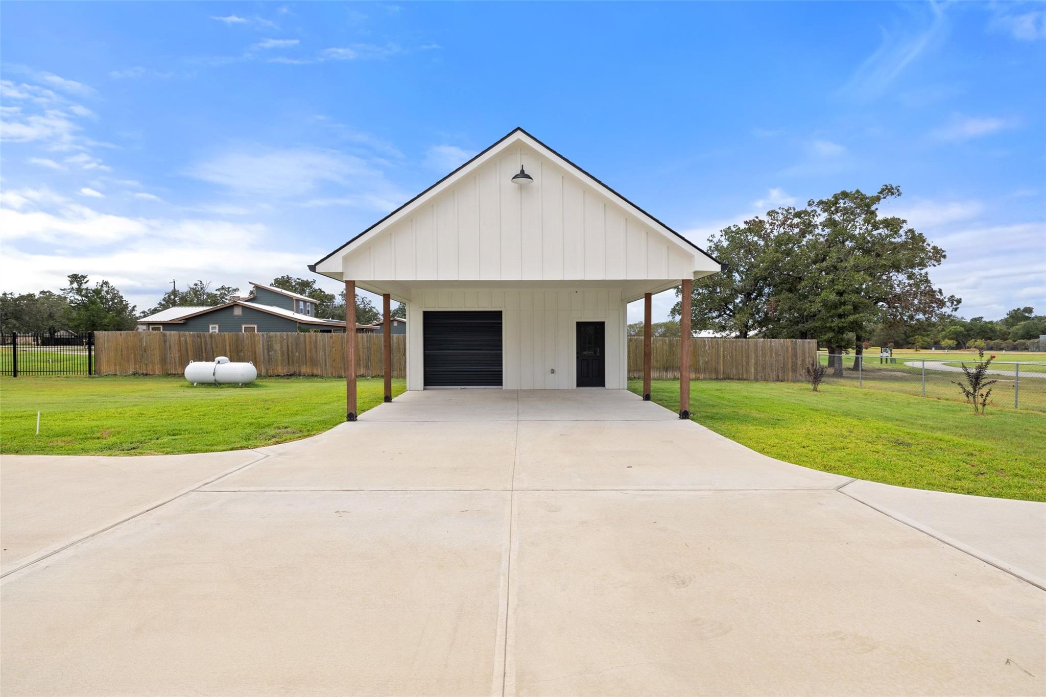 1017 County Road 229 RD