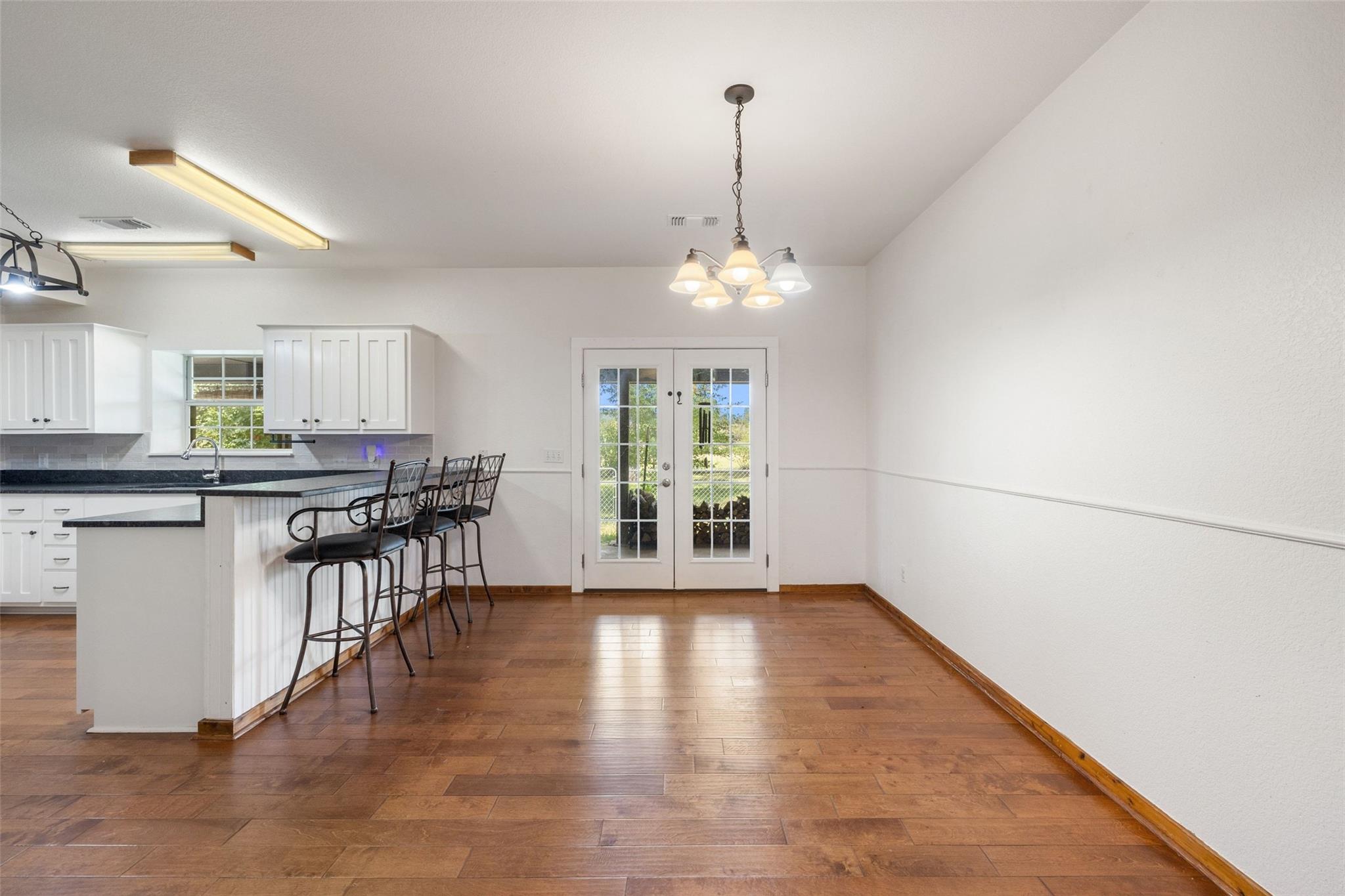 179 Rainbow DR