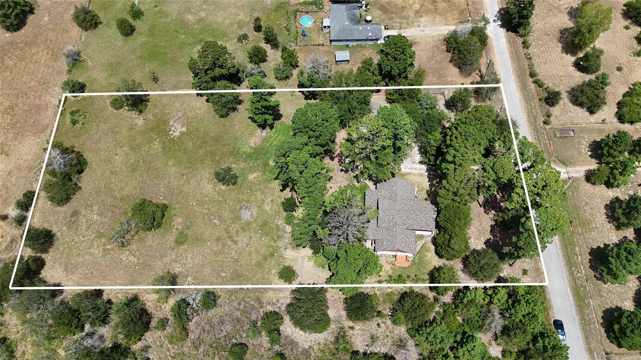 179 Rainbow DR