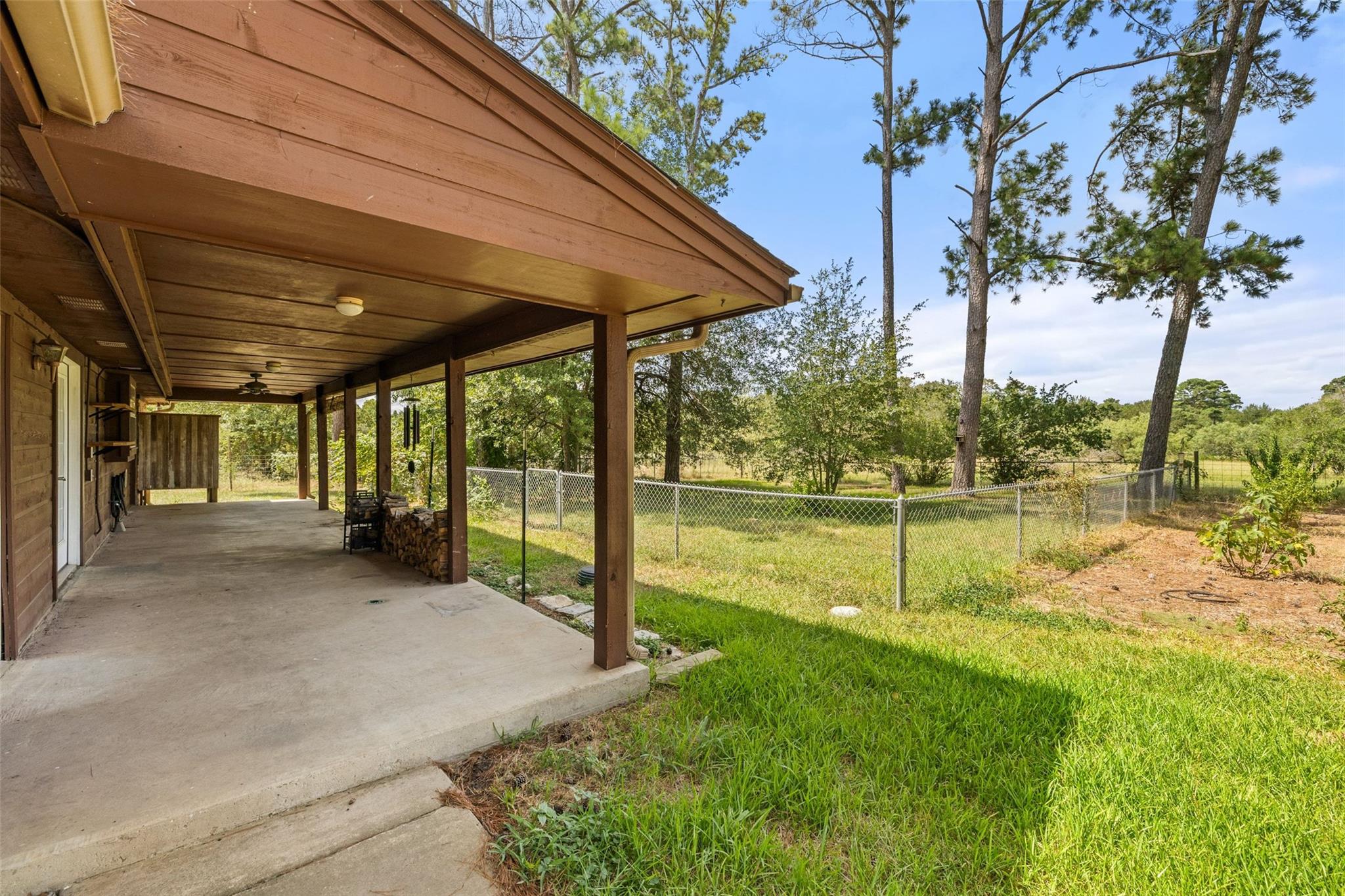 179 Rainbow DR