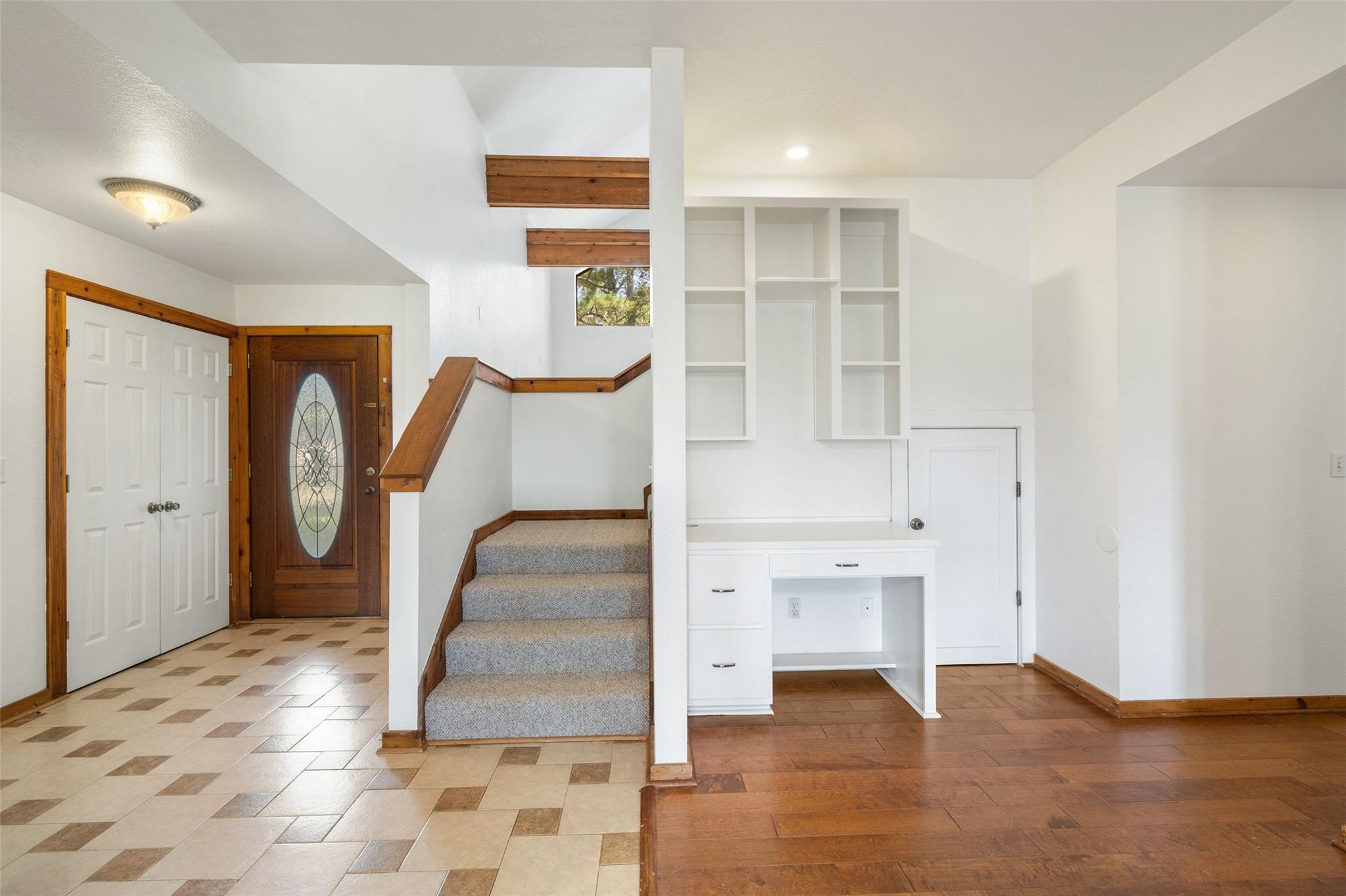 179 Rainbow DR