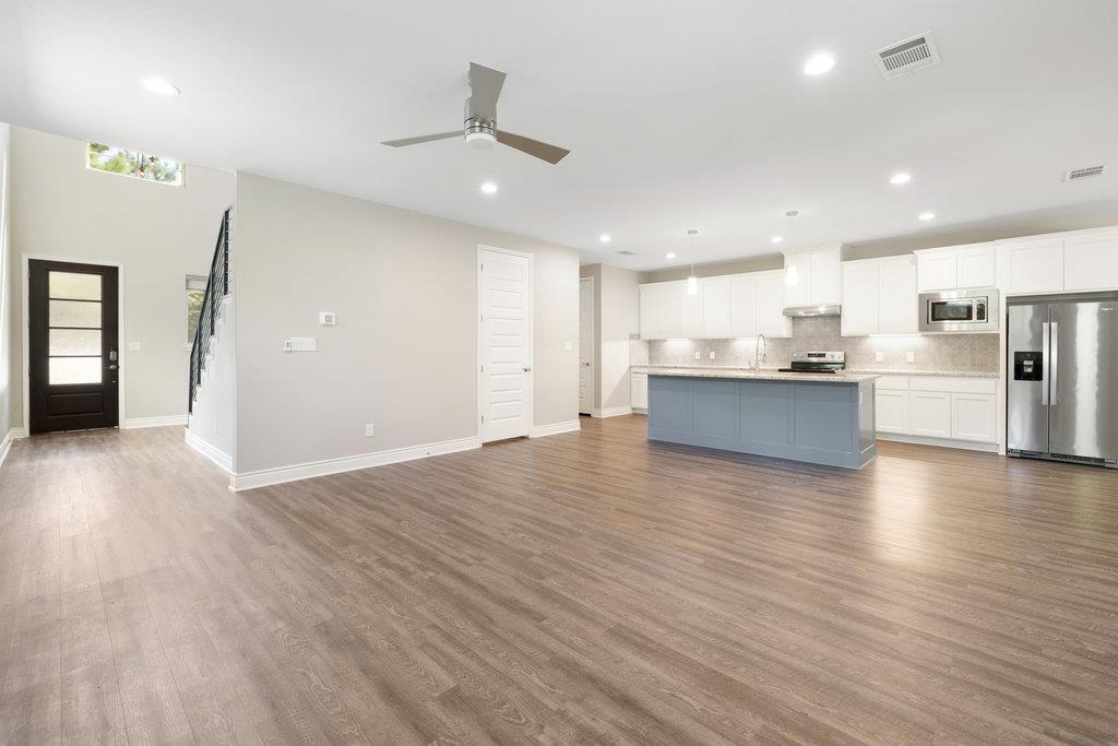 200 Manawianui DR