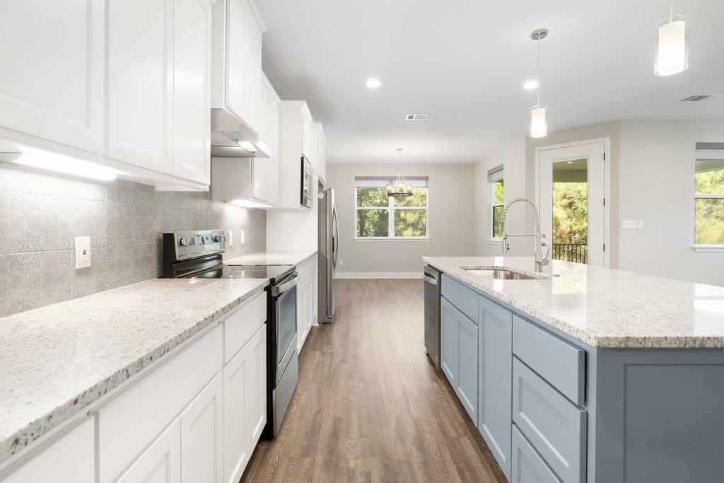 200 Manawianui DR