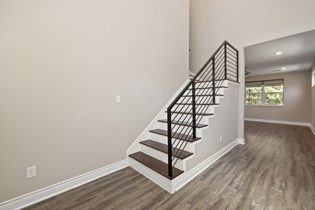200 Manawianui DR