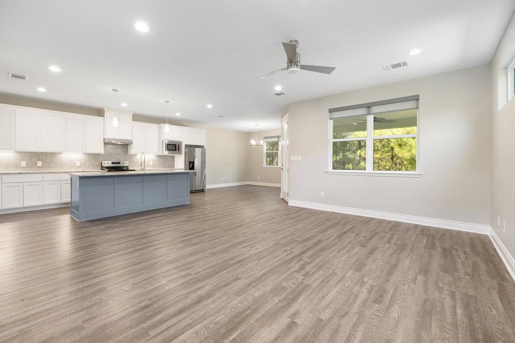 200 Manawianui DR