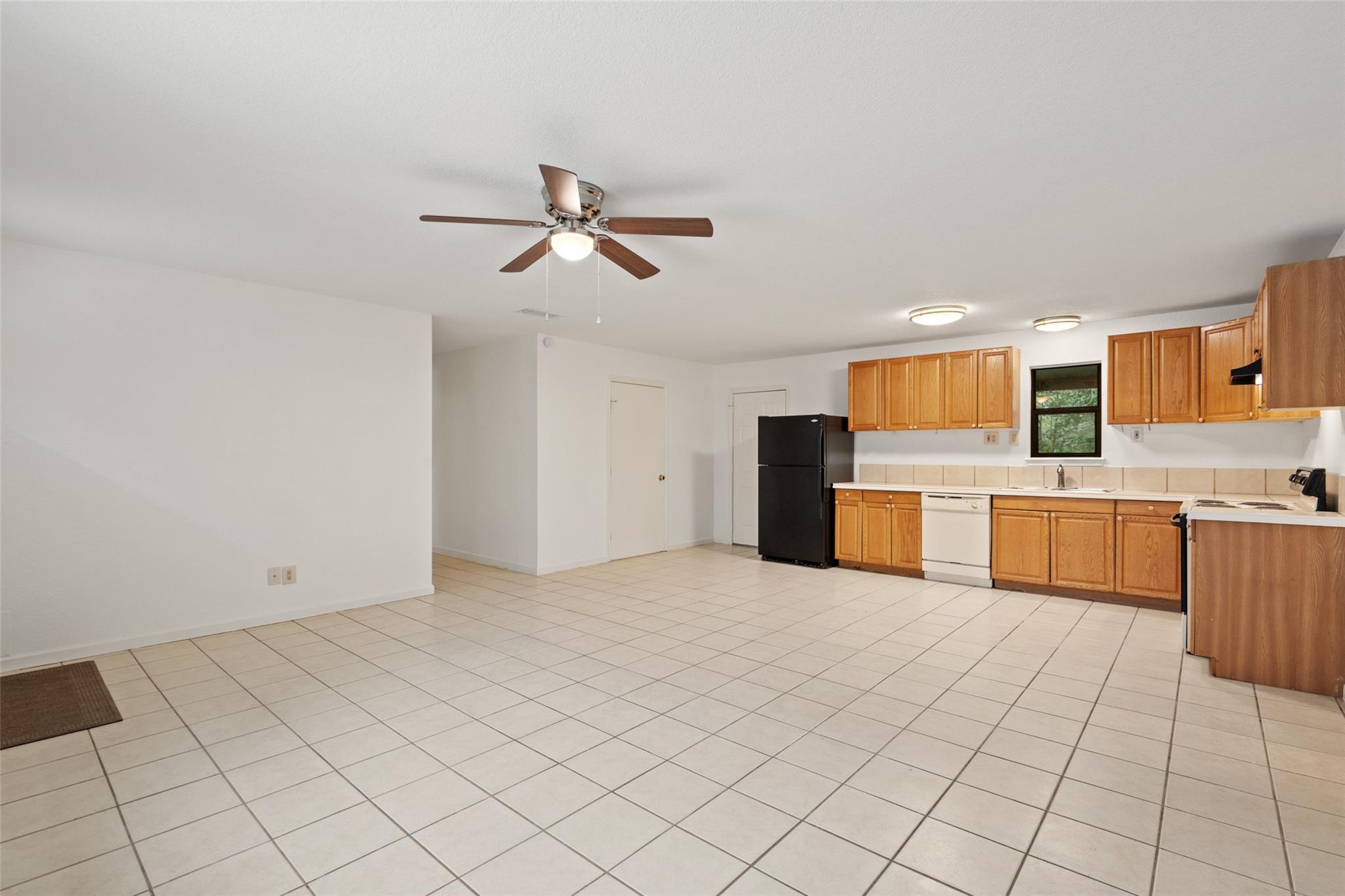 111 & 105 Sendero BLVD