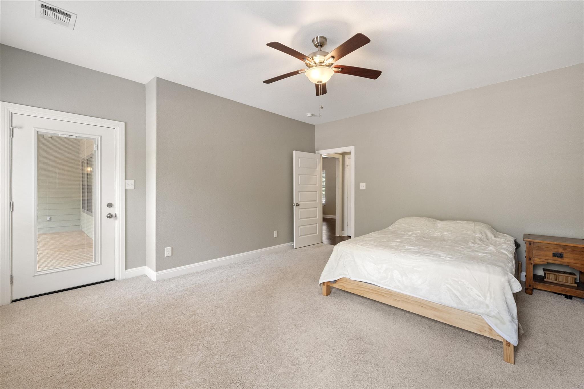 116 Laumaia LN